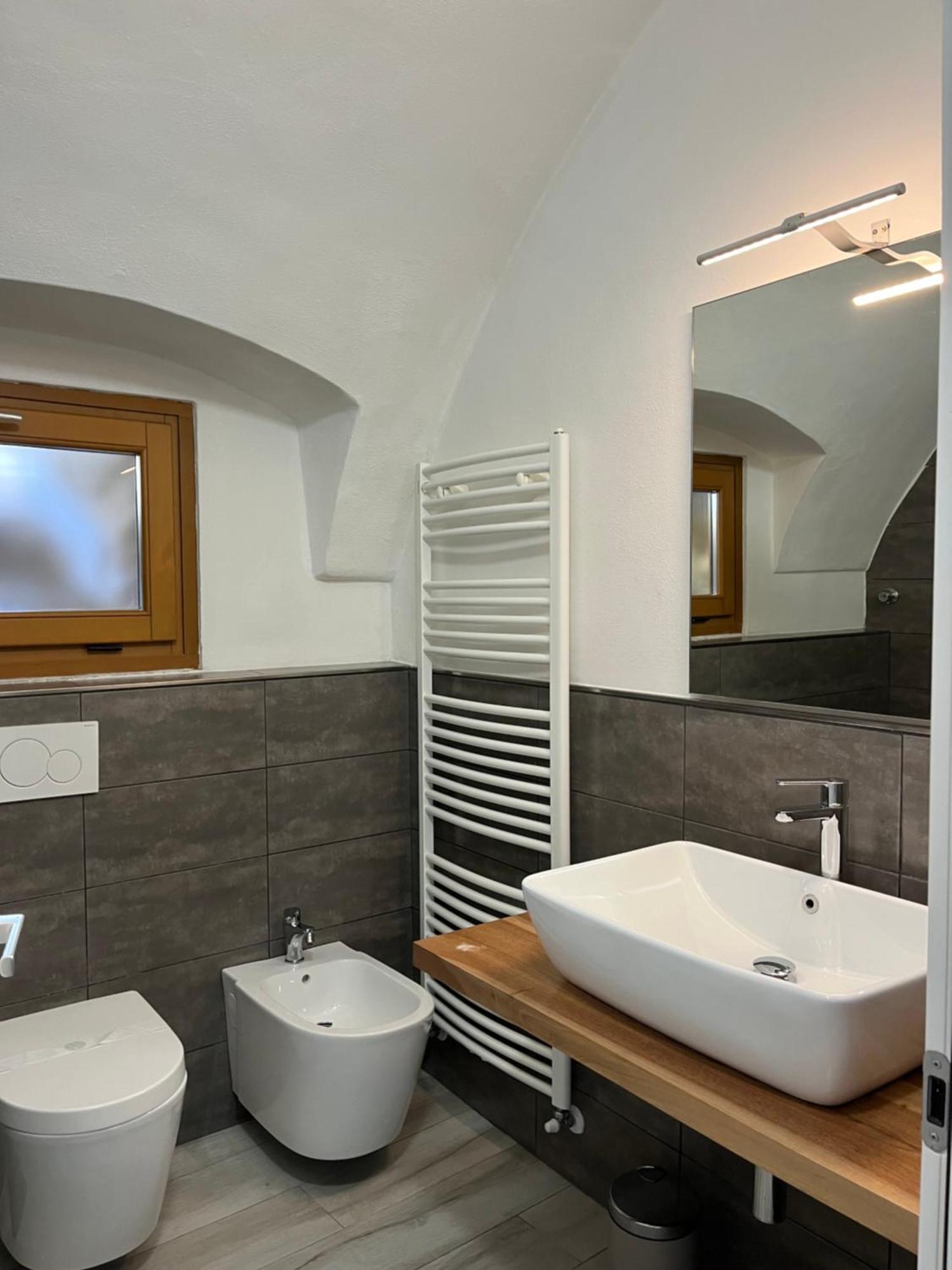 Casa Nina Apartman Mezzolago Kültér fotó