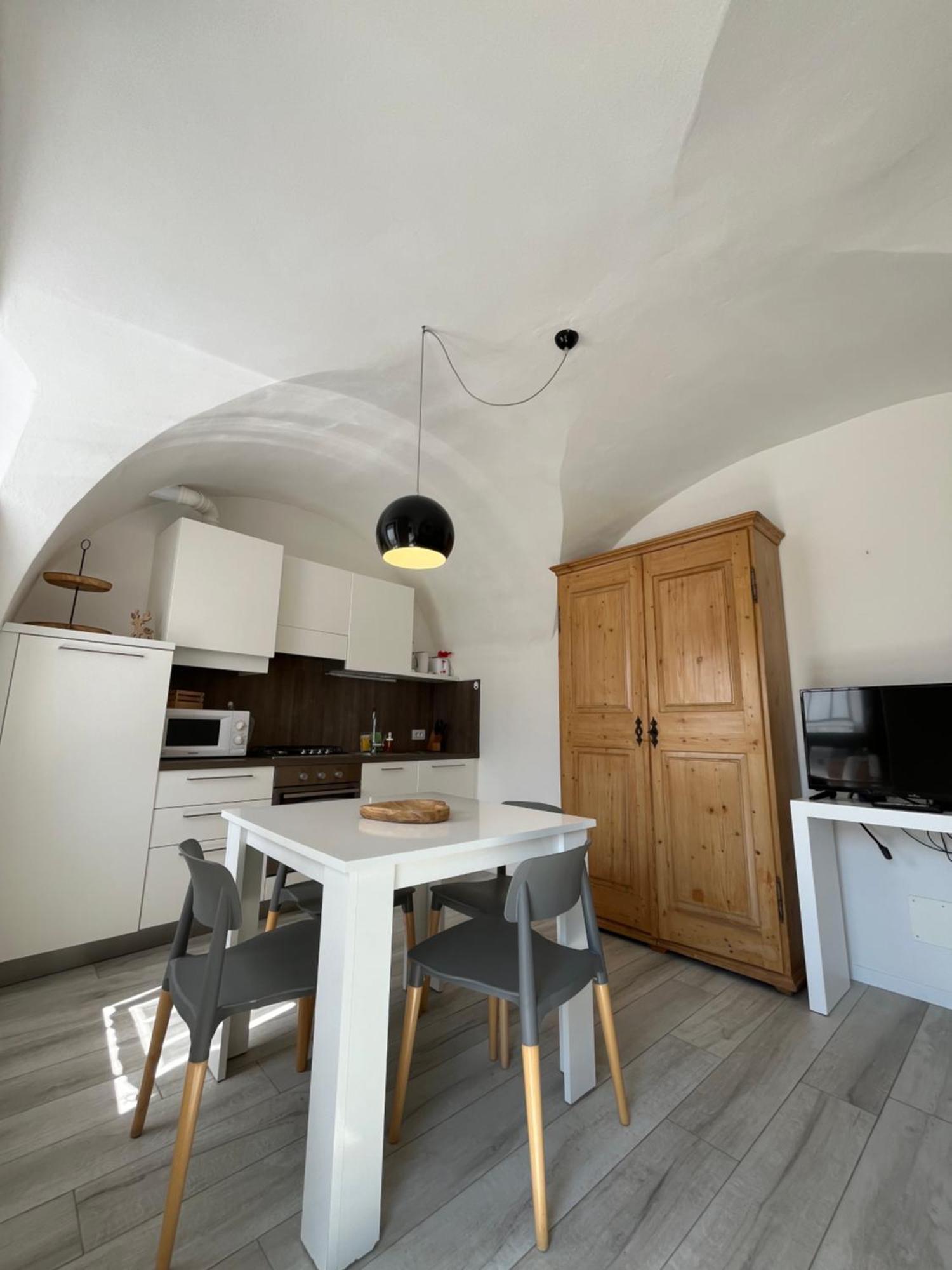 Casa Nina Apartman Mezzolago Kültér fotó